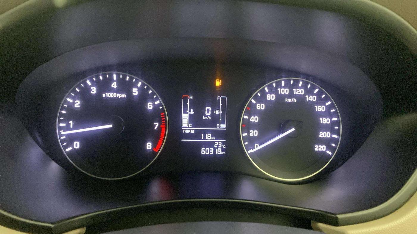 2017 Hyundai Elite i20 SPORTZ 1.2, CNG, Manual, 60,369 km, Odometer Image