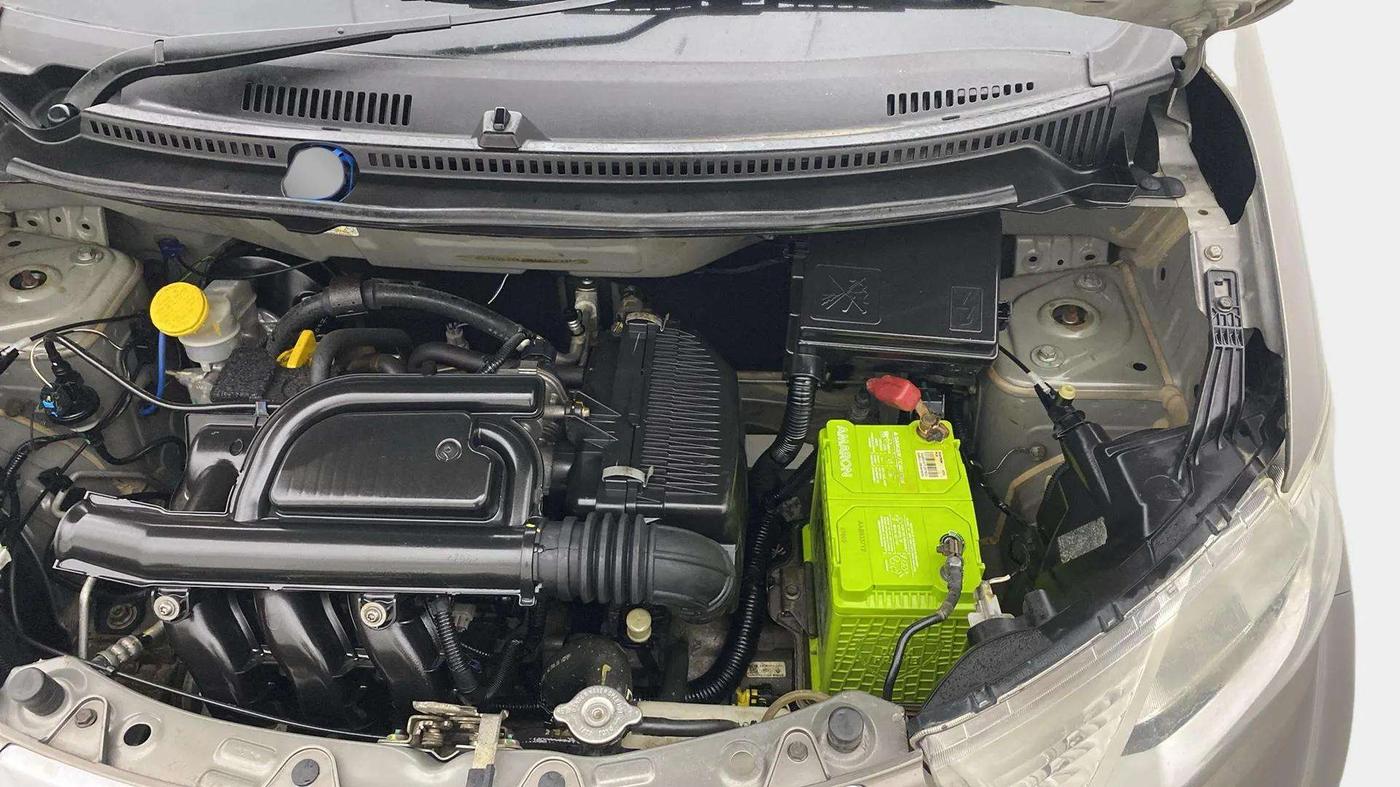 2018 Datsun Redi Go T(O) 1.0 AMT, Petrol, Automatic, 32,651 km, Engine View - Left