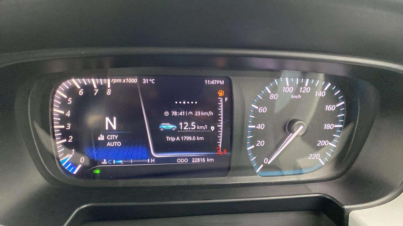 2022 Tata PUNCH CREATIVE AMT 1.2 RTN DUAL TONE, Petrol, Automatic, 22,894 km, Odometer Image