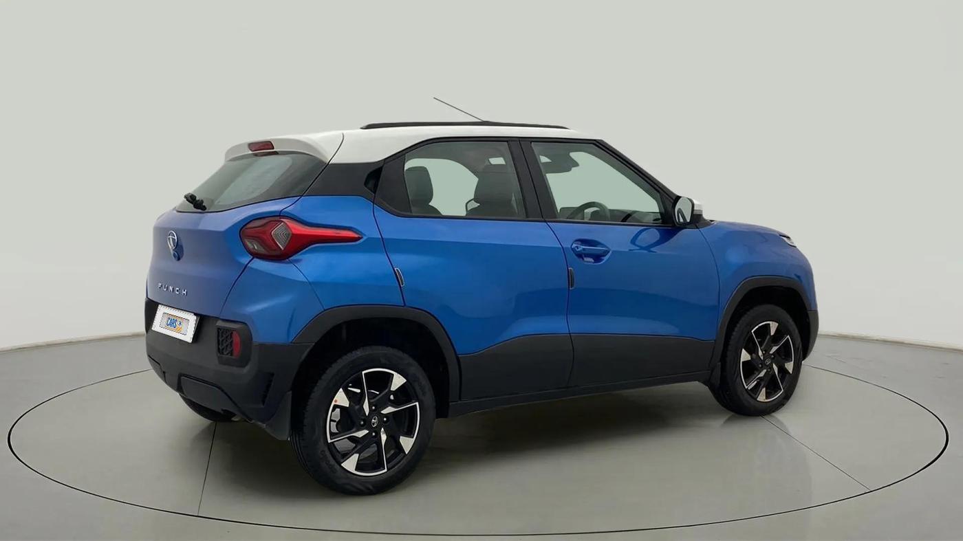 2022 Tata PUNCH CREATIVE AMT 1.2 RTN DUAL TONE, Petrol, Automatic, 22,894 km, Right Back Diagonal