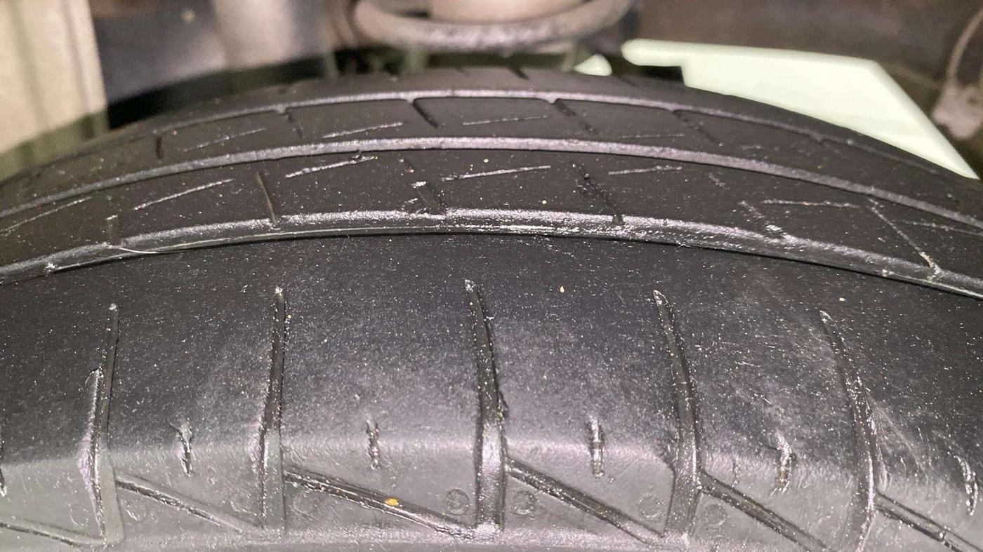 2021 Maruti Alto VXI, Petrol, Manual, 27,595 km, Left Rear Tyre Tread