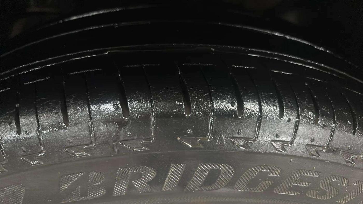 2018 Tata Tiago XZA PETROL, Petrol, Automatic, 47,188 km, Left Front Tyre Tread