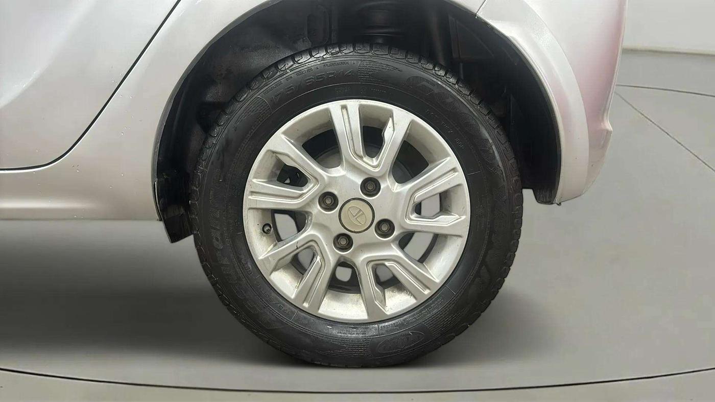 2018 Tata Tiago XZA PETROL, Petrol, Automatic, 47,188 km, Left Rear Wheel