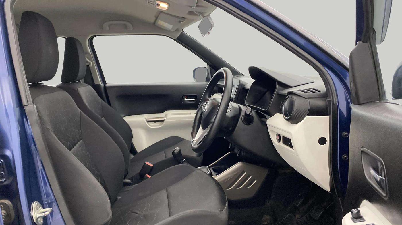 2018 Maruti IGNIS ZETA 1.2, Petrol, Manual, 31,081 km, Right Side Front Door Cabin