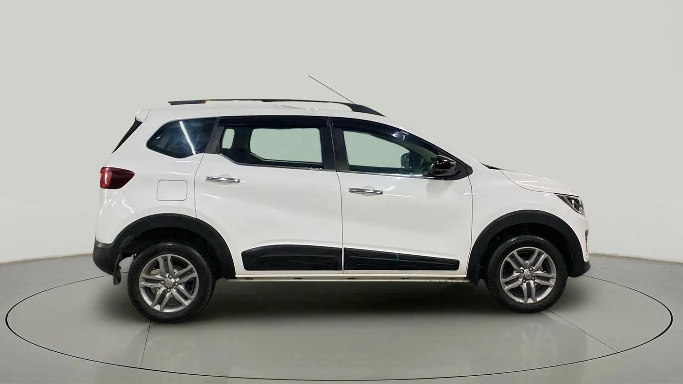 2024 Renault TRIBER RXZ AMT, Petrol, Automatic, 6,664 km, Right Side View