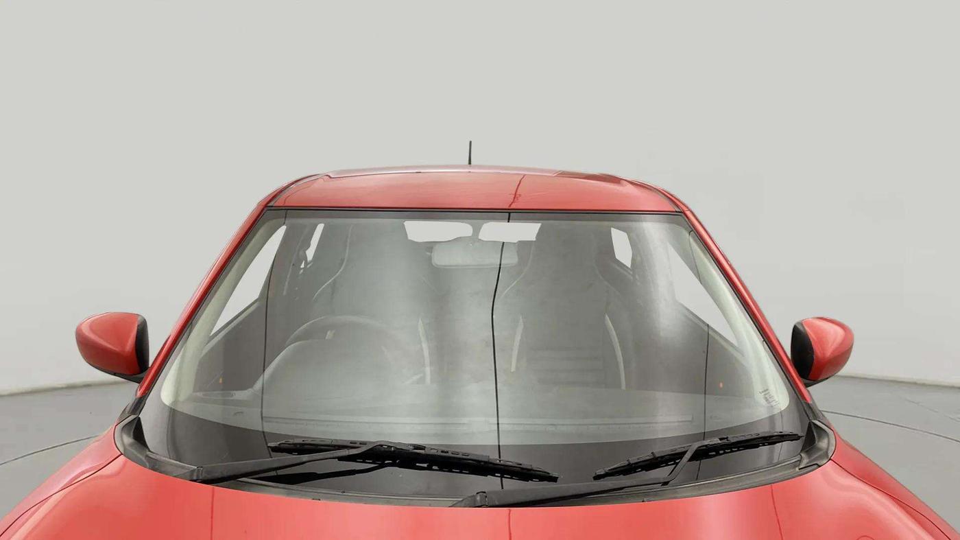 2019 Maruti Swift LXI, Petrol, Manual, 85,399 km, Front Windshield