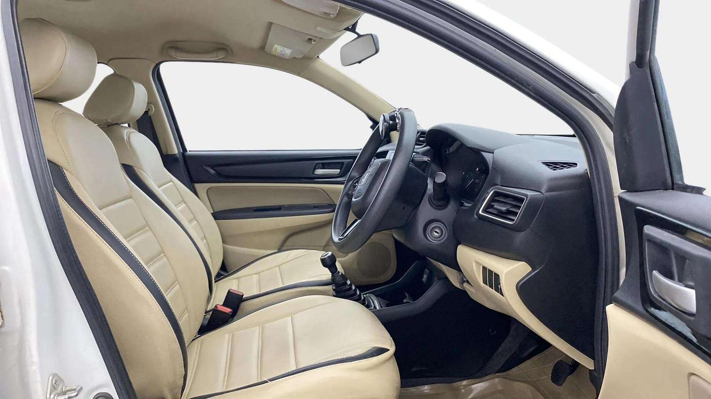 2021 Honda Amaze 1.2L I-VTEC S, Petrol, Manual, 28,235 km, Right Side Front Door Cabin