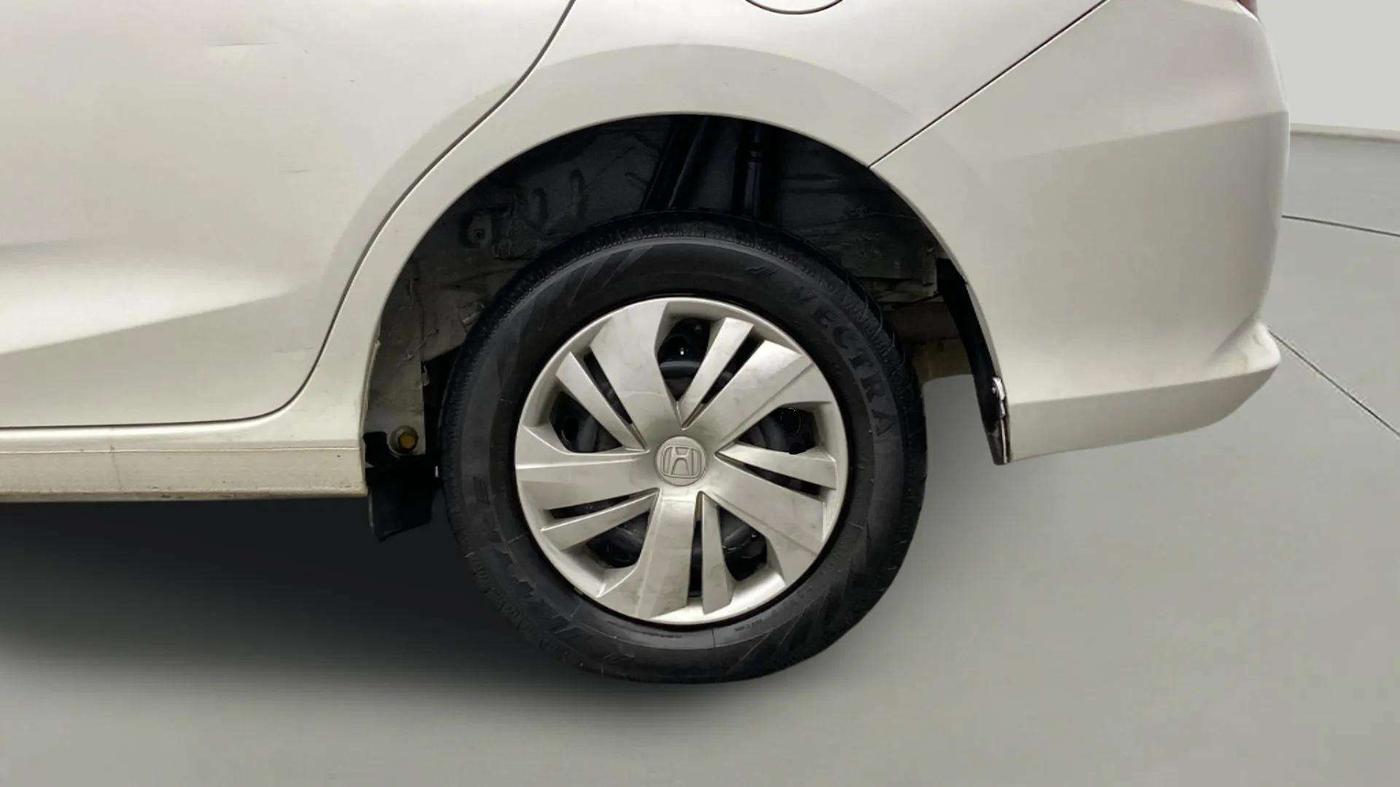 2021 Honda Amaze 1.2L I-VTEC S, Petrol, Manual, 28,235 km, Left Rear Wheel