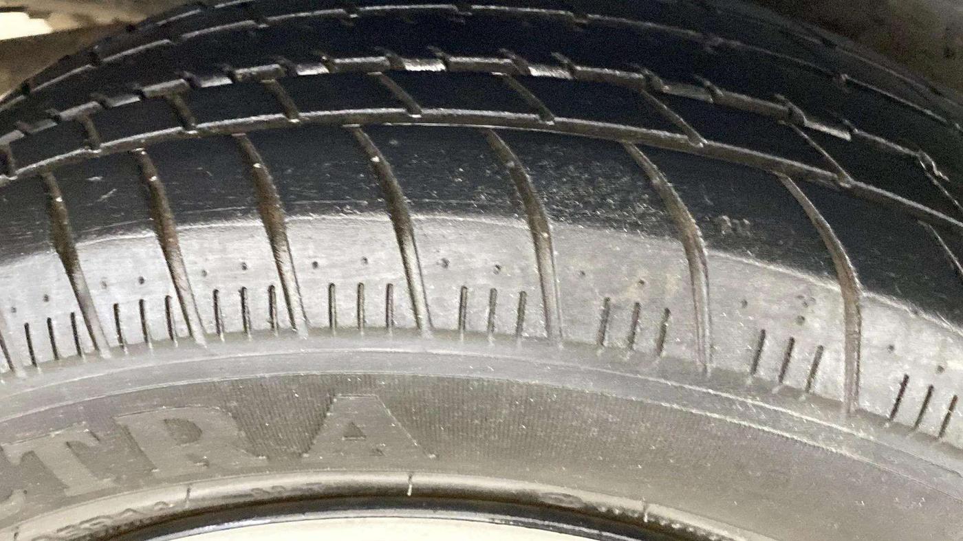 2021 Honda Amaze 1.2L I-VTEC S, Petrol, Manual, 28,235 km, Left Front Tyre Tread