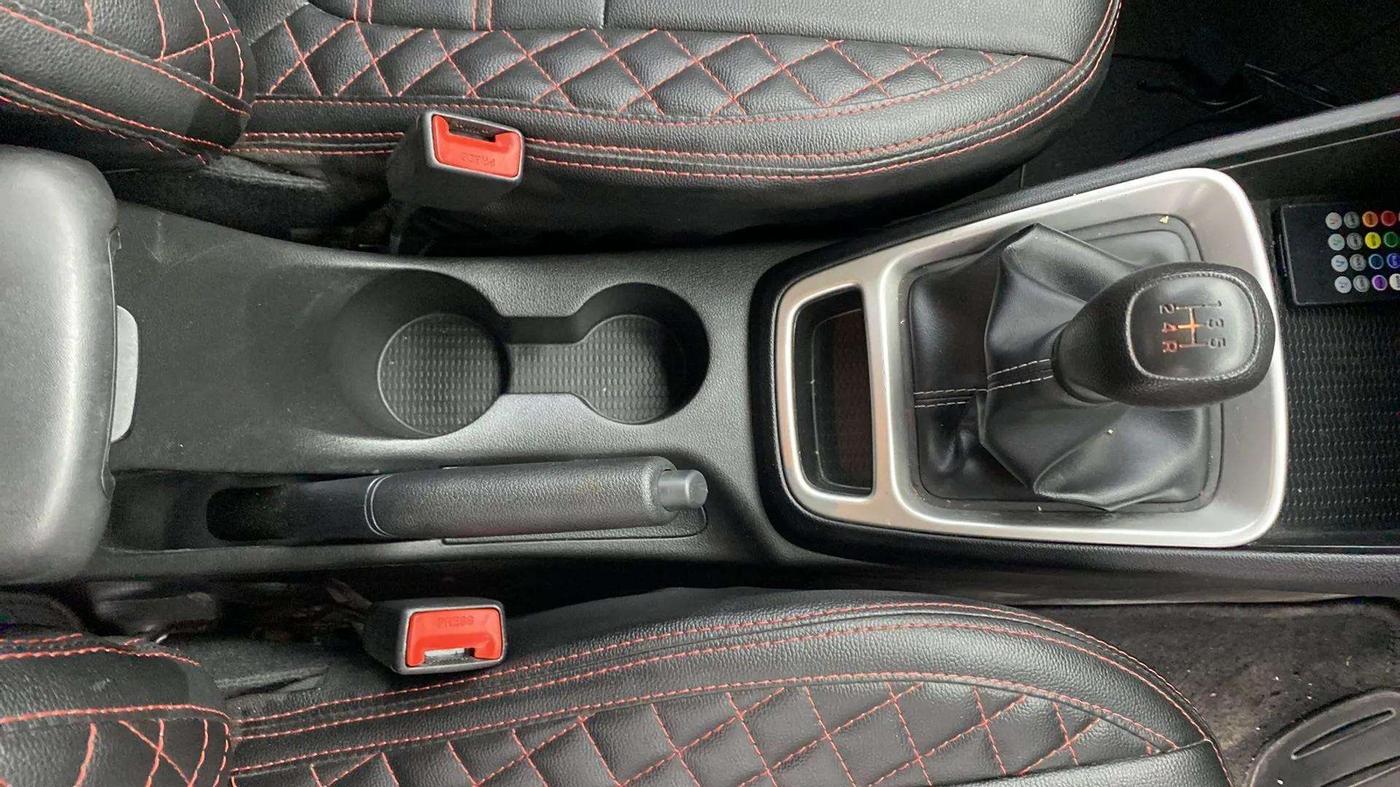 2022 Hyundai VENUE S Plus 1.2 Petrol MT, Petrol, Manual, 12,704 km, Gear Lever