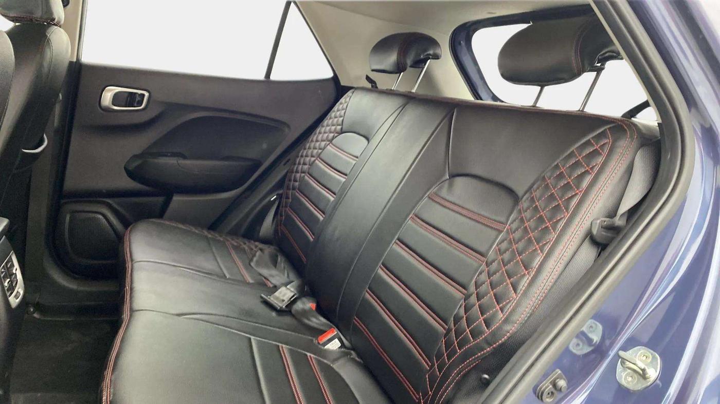 2022 Hyundai VENUE S Plus 1.2 Petrol MT, Petrol, Manual, 12,704 km, Right Side Rear Door Cabin