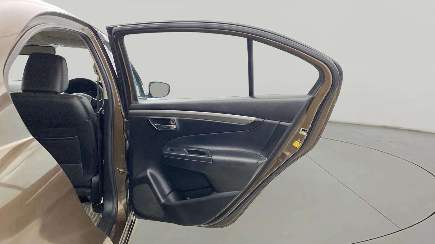 2017 Maruti Ciaz S 1.4 MT PETROL, Petrol, Manual, 76,558 km, RHS Rear Door