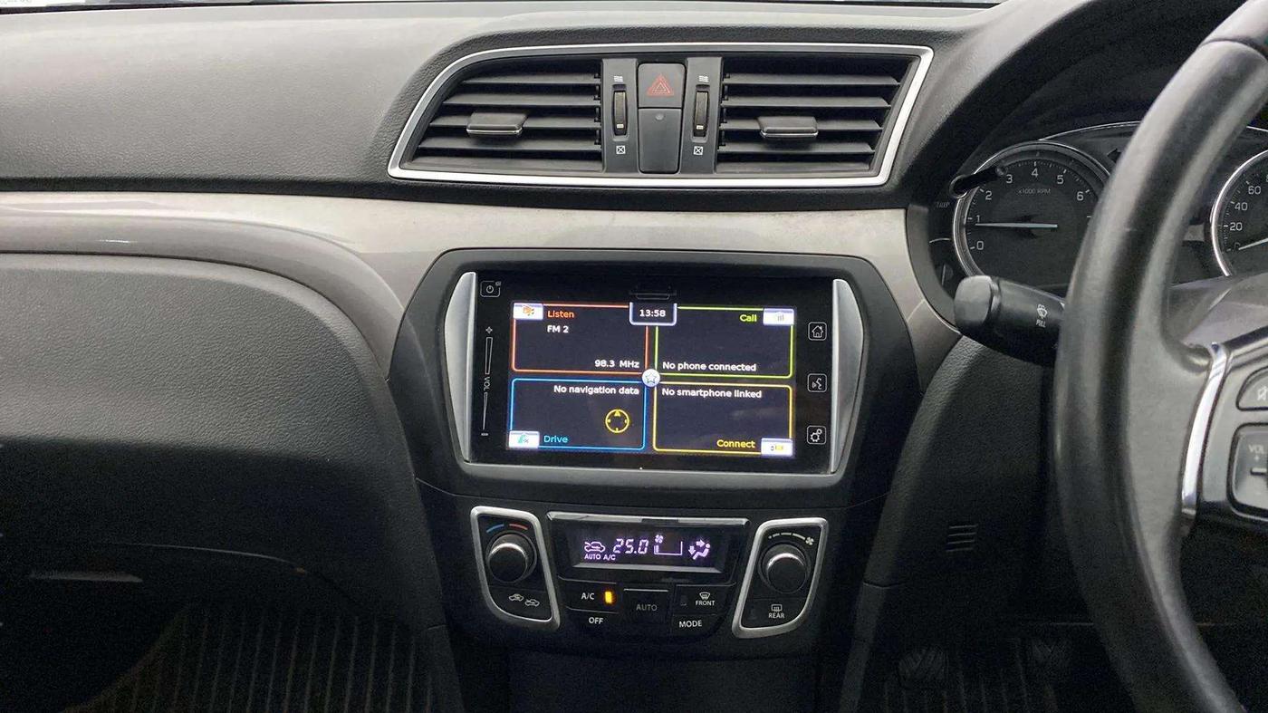 2017 Maruti Ciaz S 1.4 MT PETROL, Petrol, Manual, 76,558 km, Air Conditioner