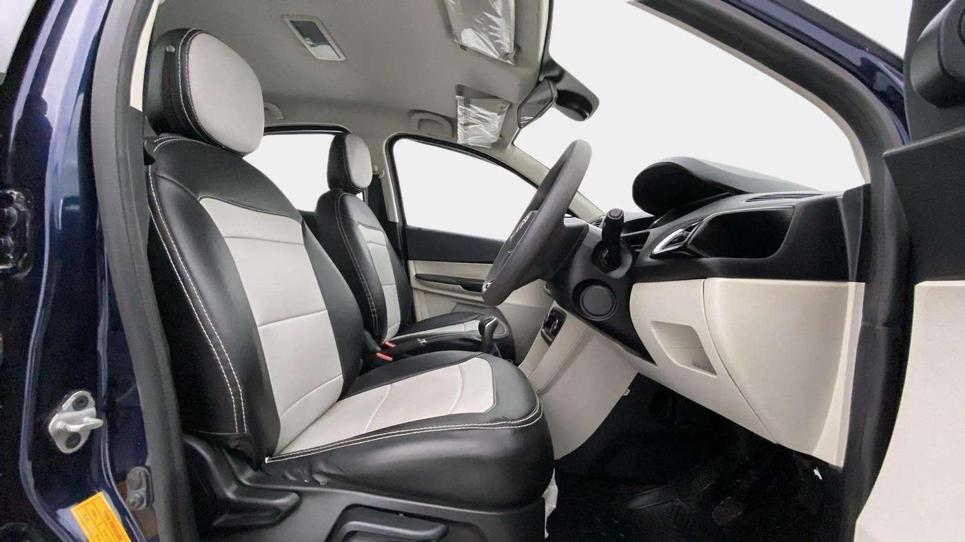 2022 Tata TIGOR XZ PLUS CNG, CNG, Manual, 18,064 km, Right Side Front Door Cabin
