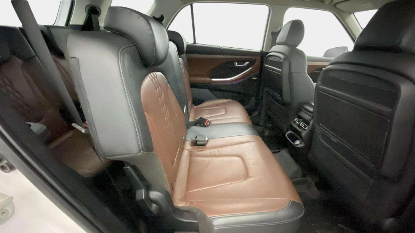 2021 Hyundai ALCAZAR PLATINUM 1.5 MT 7STR, Diesel, Manual, 63,293 km, Right Side Rear Door Cabin