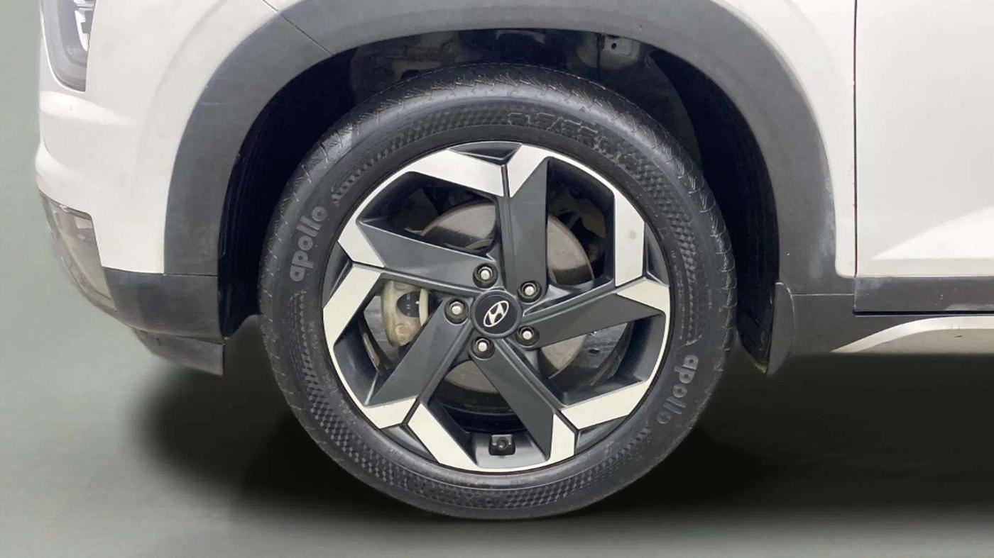 2021 Hyundai ALCAZAR PLATINUM 1.5 MT 7STR, Diesel, Manual, 63,293 km, Left Front Wheel
