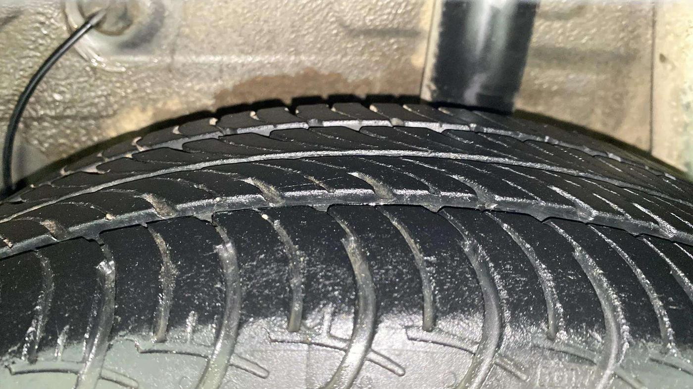 2018 Maruti Celerio X ZXI (O) AMT, Petrol, Automatic, 26,317 km, Left Rear Tyre Tread