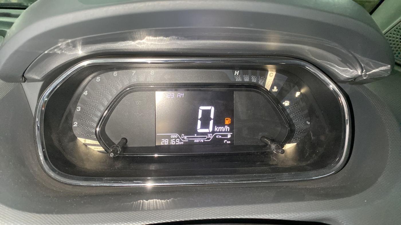 2021 Tata TIGOR XE PETROL, Petrol, Manual, 28,143 km, Odometer Image