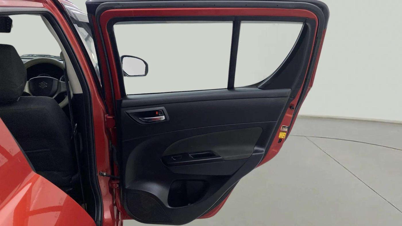 2013 Maruti Swift VDI, Diesel, Manual, 45,643 km, RHS Rear Door