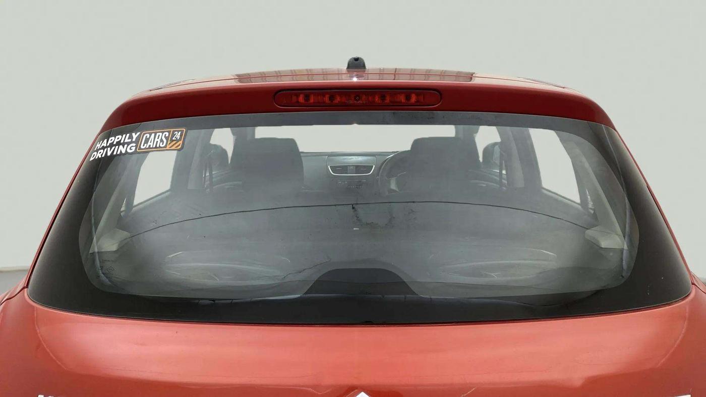 2013 Maruti Swift VDI, Diesel, Manual, 45,643 km, Rear Windshield