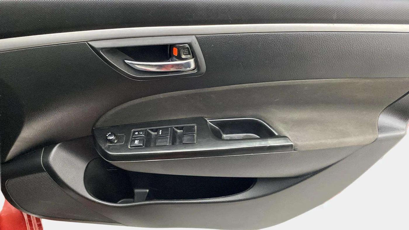 2013 Maruti Swift VDI, Diesel, Manual, 45,643 km, Driver Side Door Panels Control