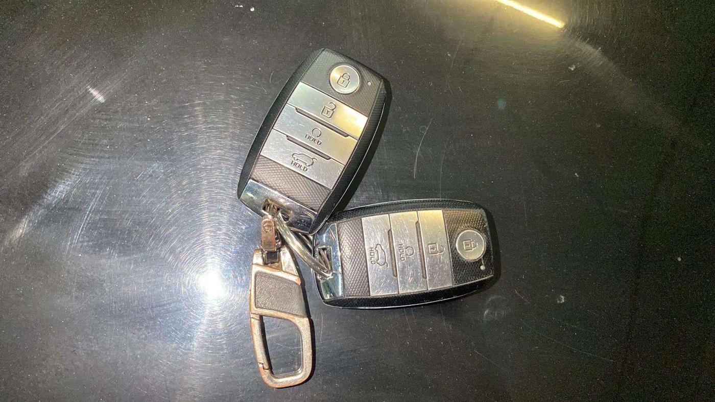 2022 KIA CARENS LUXURY PLUS 1.5 DIESEL AT 6 STR, Diesel, Automatic, 56,767 km, Key Close Up