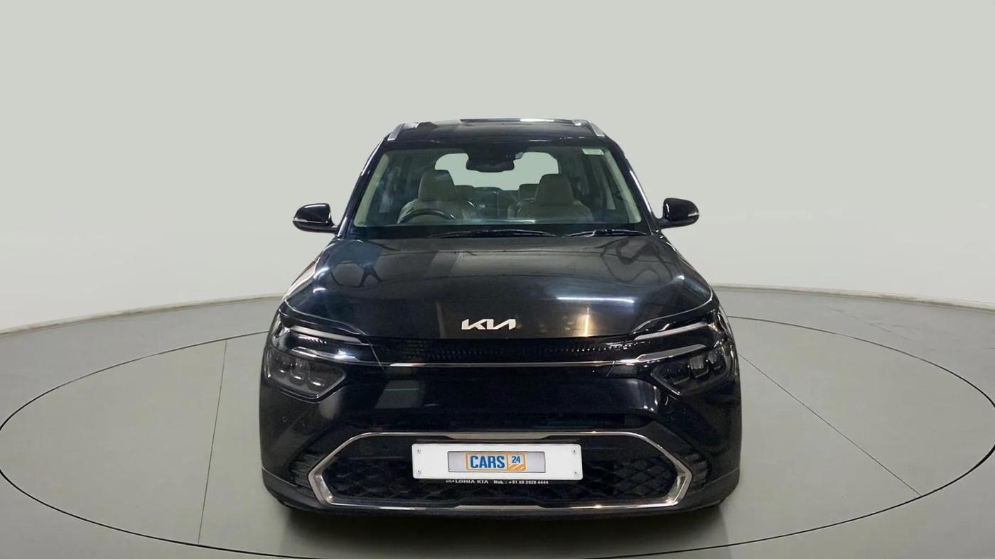 2022 KIA CARENS LUXURY PLUS 1.5 DIESEL AT 6 STR, Diesel, Automatic, 56,767 km, Front