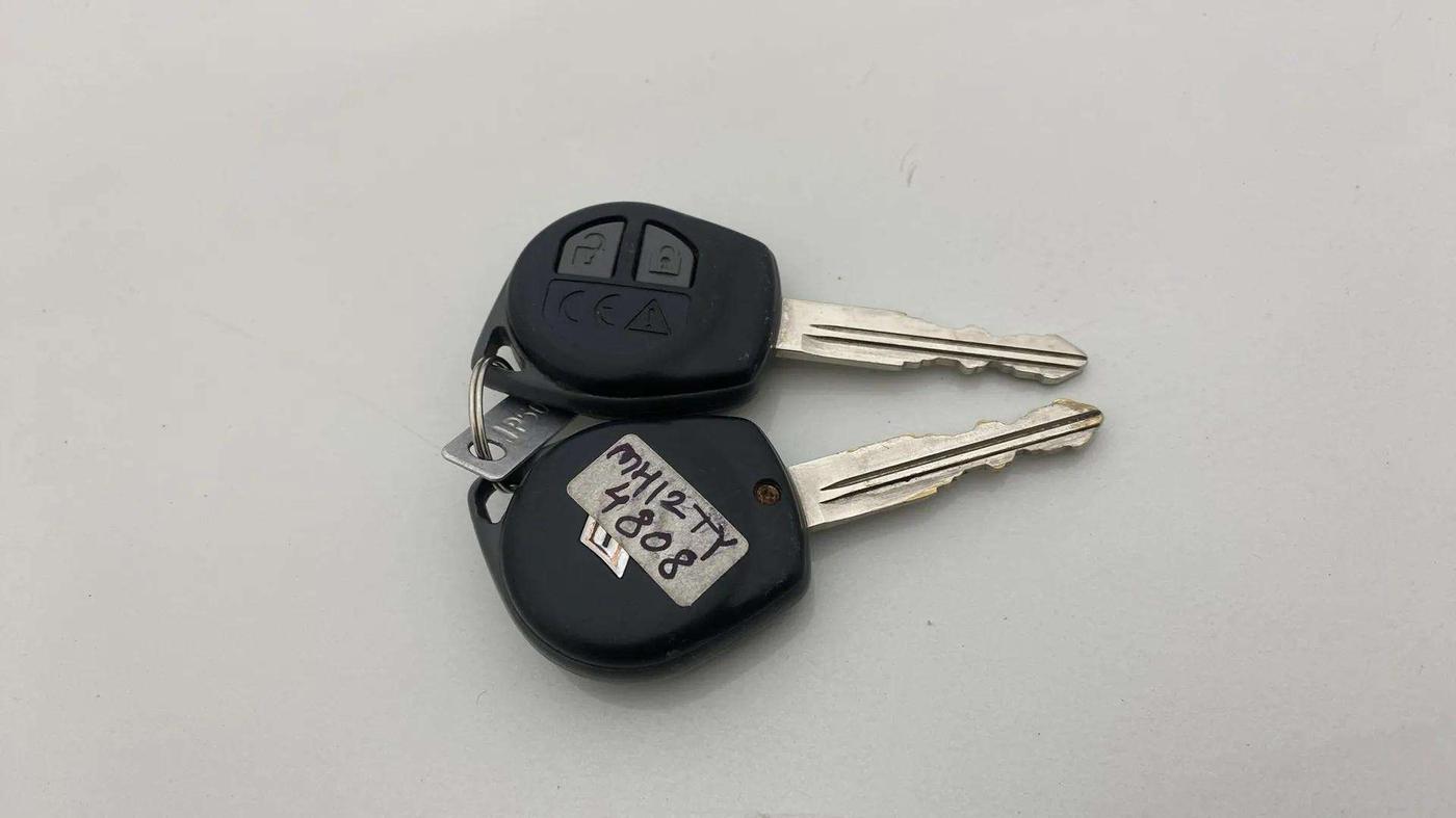 2021 Maruti Ciaz SIGMA 1.5 SHVS MT  PETROL, Petrol, Manual, 27,791 km, Key Close Up