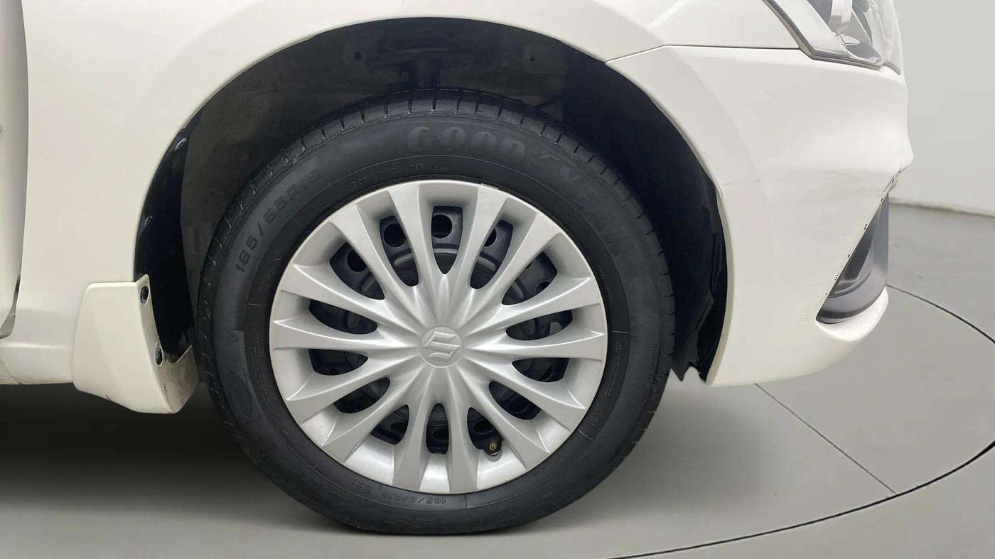 2021 Maruti Ciaz SIGMA 1.5 SHVS MT  PETROL, Petrol, Manual, 27,791 km, Right Front Wheel