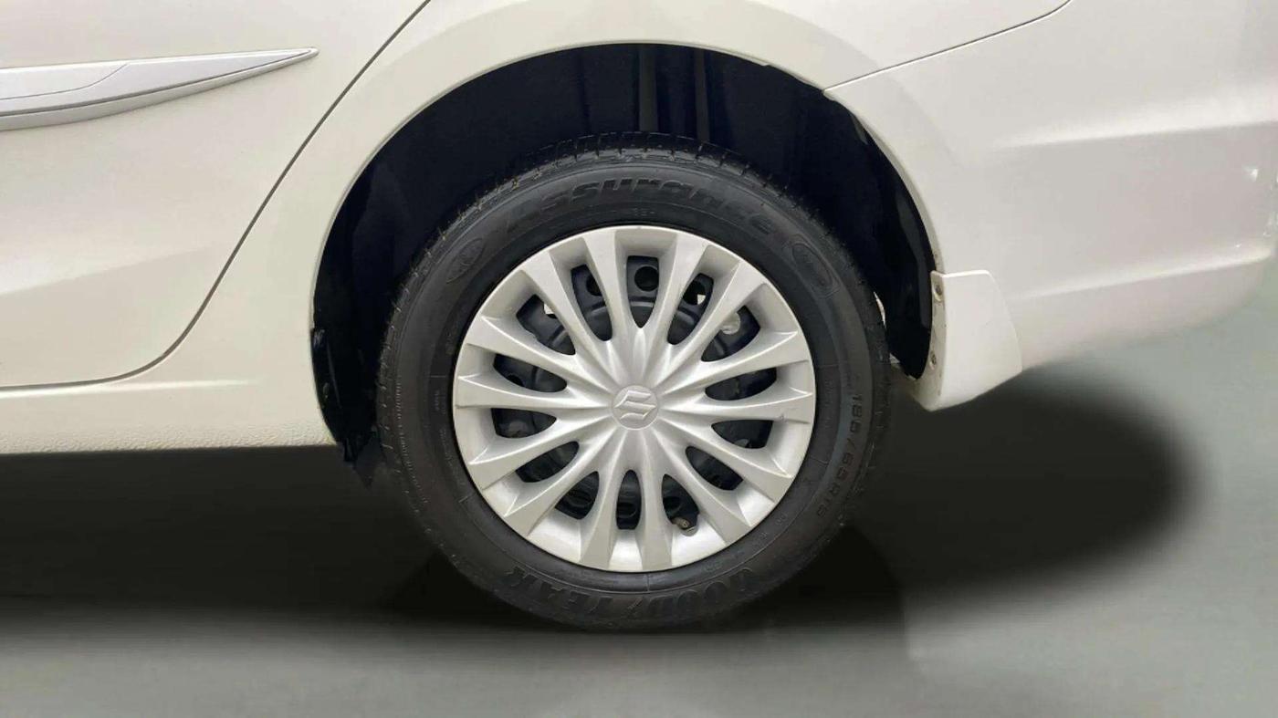2021 Maruti Ciaz SIGMA 1.5 SHVS MT  PETROL, Petrol, Manual, 27,791 km, Left Rear Wheel