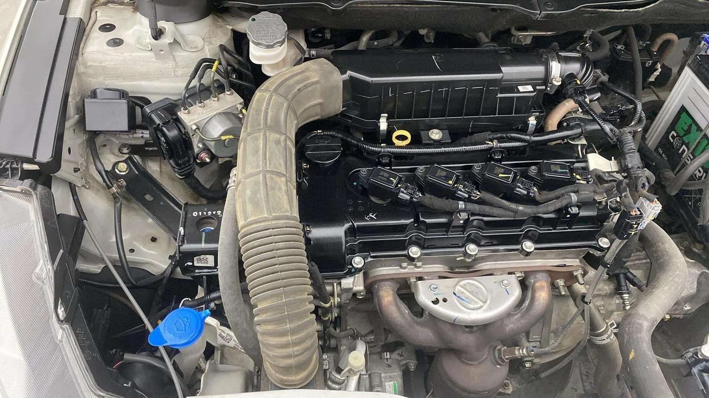 2021 Maruti Ciaz SIGMA 1.5 SHVS MT  PETROL, Petrol, Manual, 27,791 km, Engine View - Right