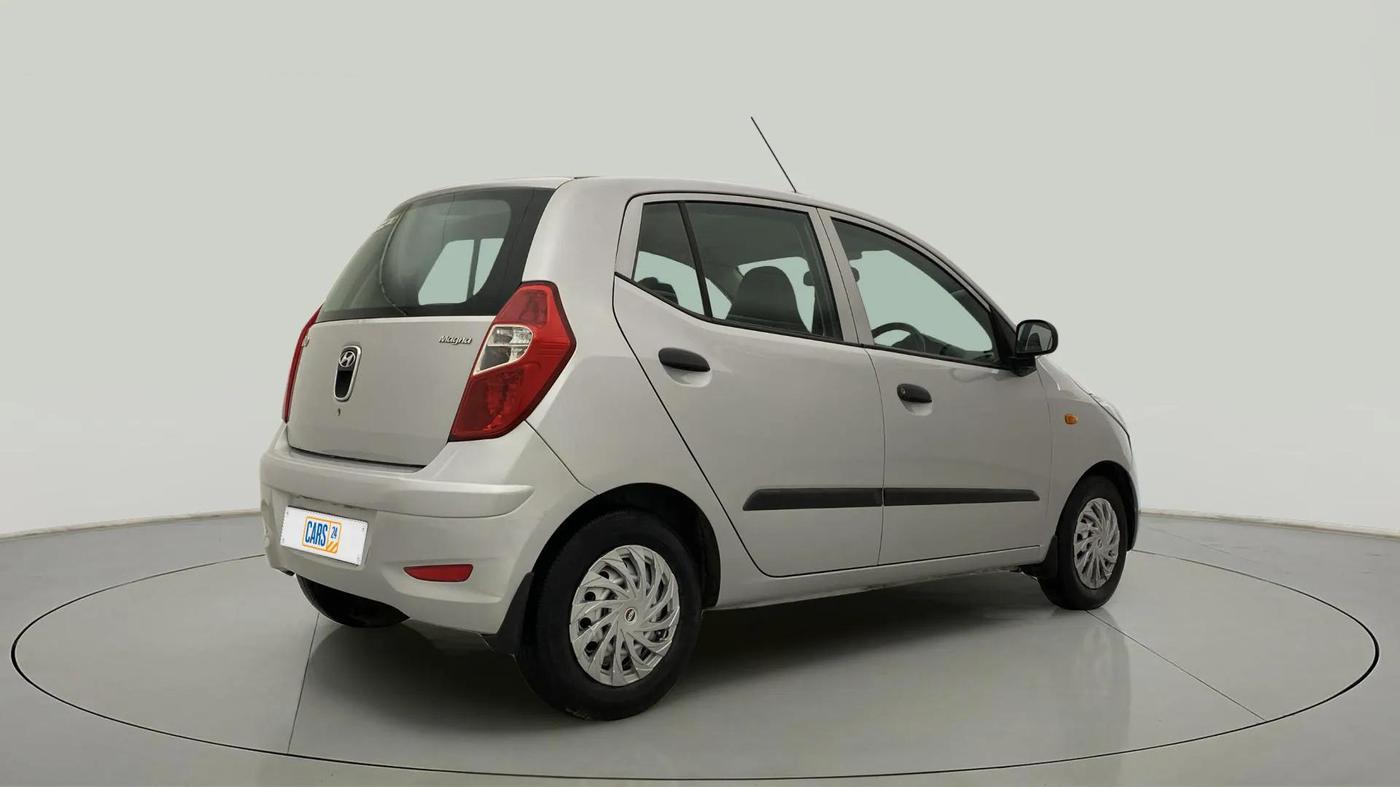 2015 Hyundai i10 MAGNA 1.1, Petrol, Manual, 67,040 km, Right Back Diagonal