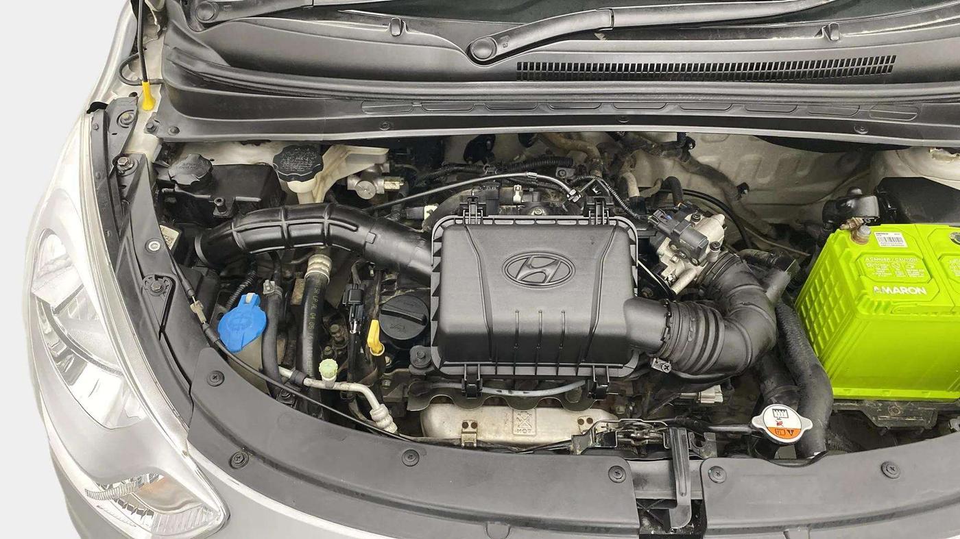 2015 Hyundai i10 MAGNA 1.1, Petrol, Manual, 67,040 km, Engine View - Right