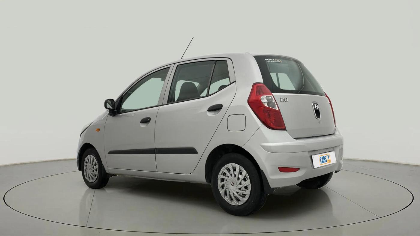 2015 Hyundai i10 MAGNA 1.1, Petrol, Manual, 67,040 km, Left Back Diagonal