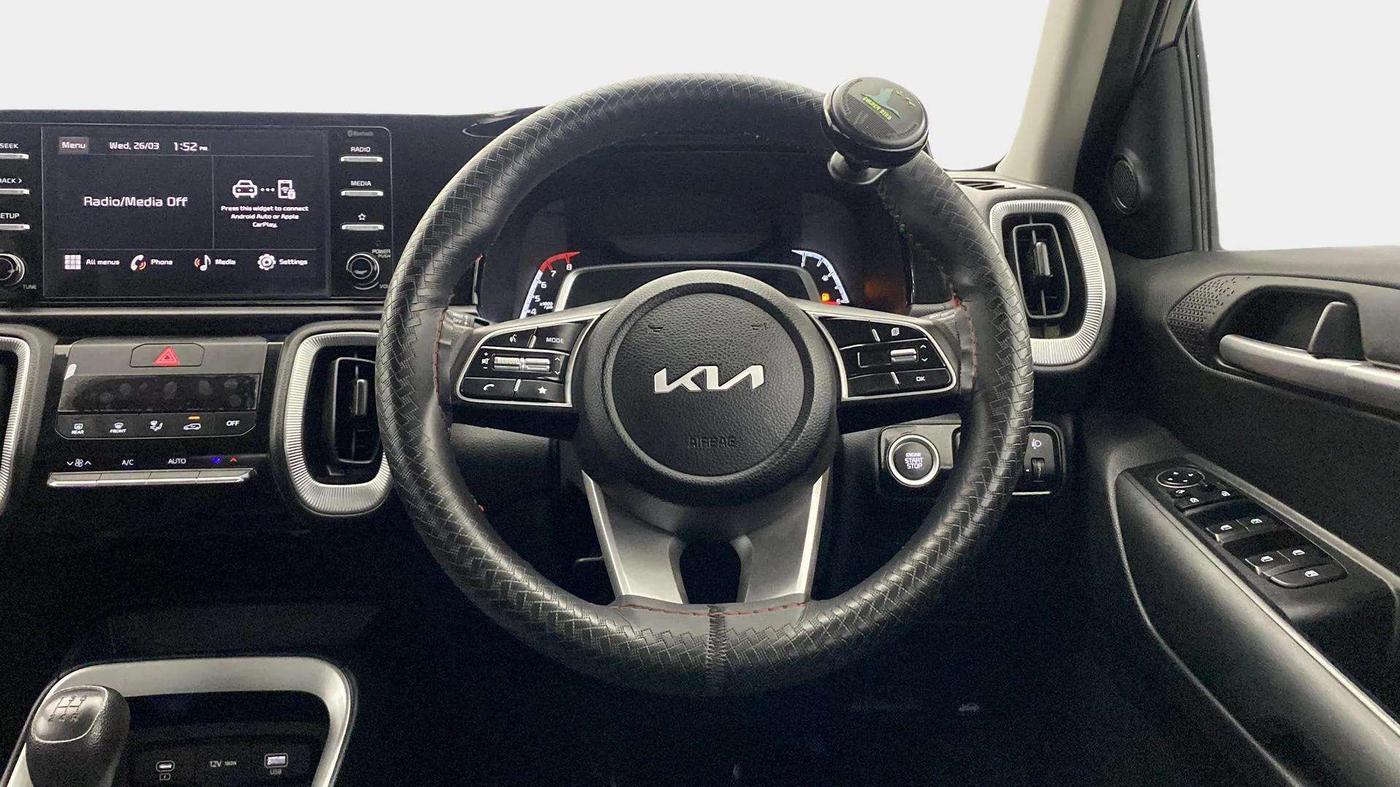2024 KIA SONET HTK PLUS 1.2 PETROL MT, Petrol, Manual, 8,211 km, Steering Wheel Close Up