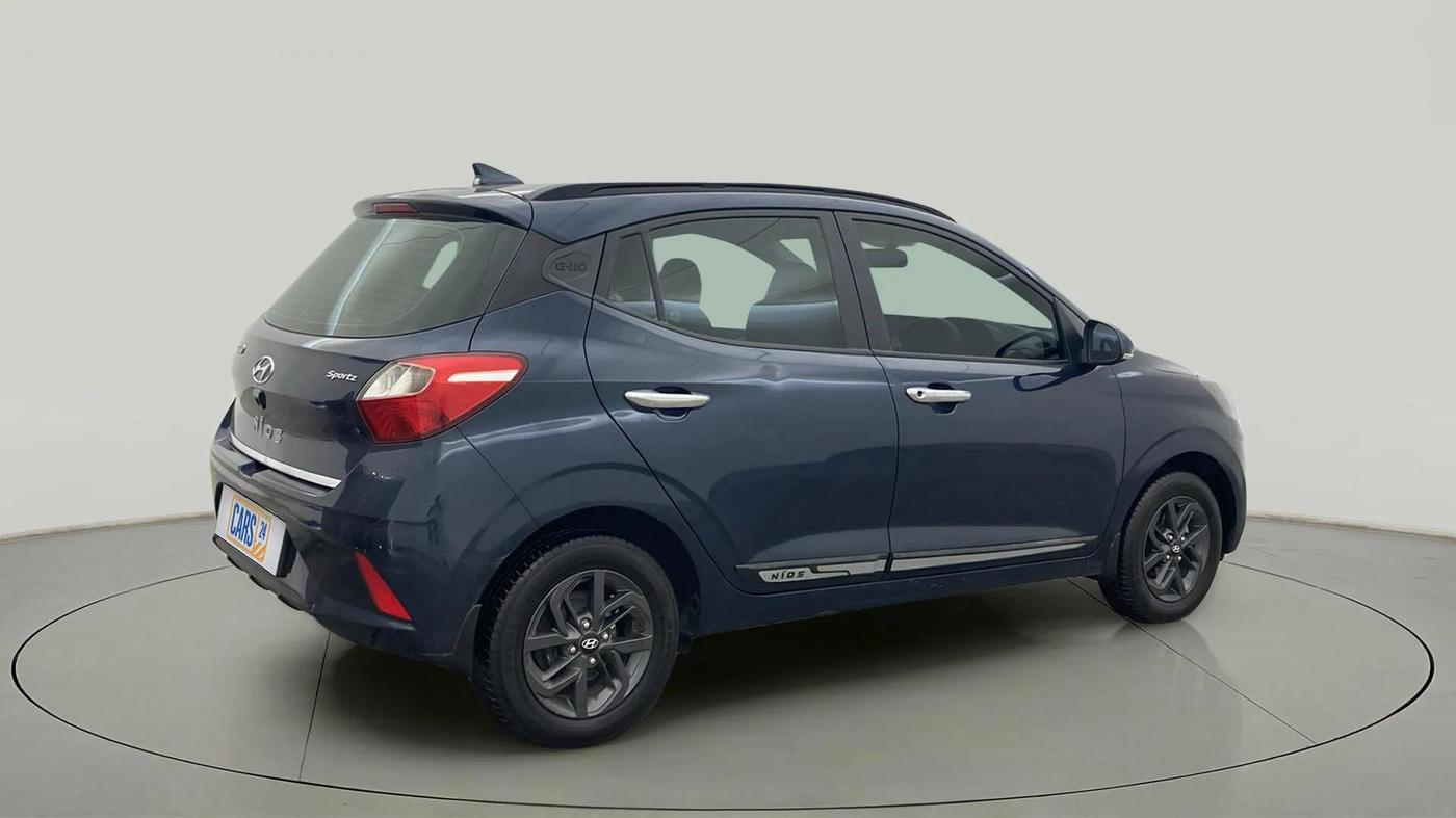 2022 Hyundai GRAND I10 NIOS SPORTZ 1.2 KAPPA VTVT CNG, CNG, Manual, 59,772 km, Right Back Diagonal