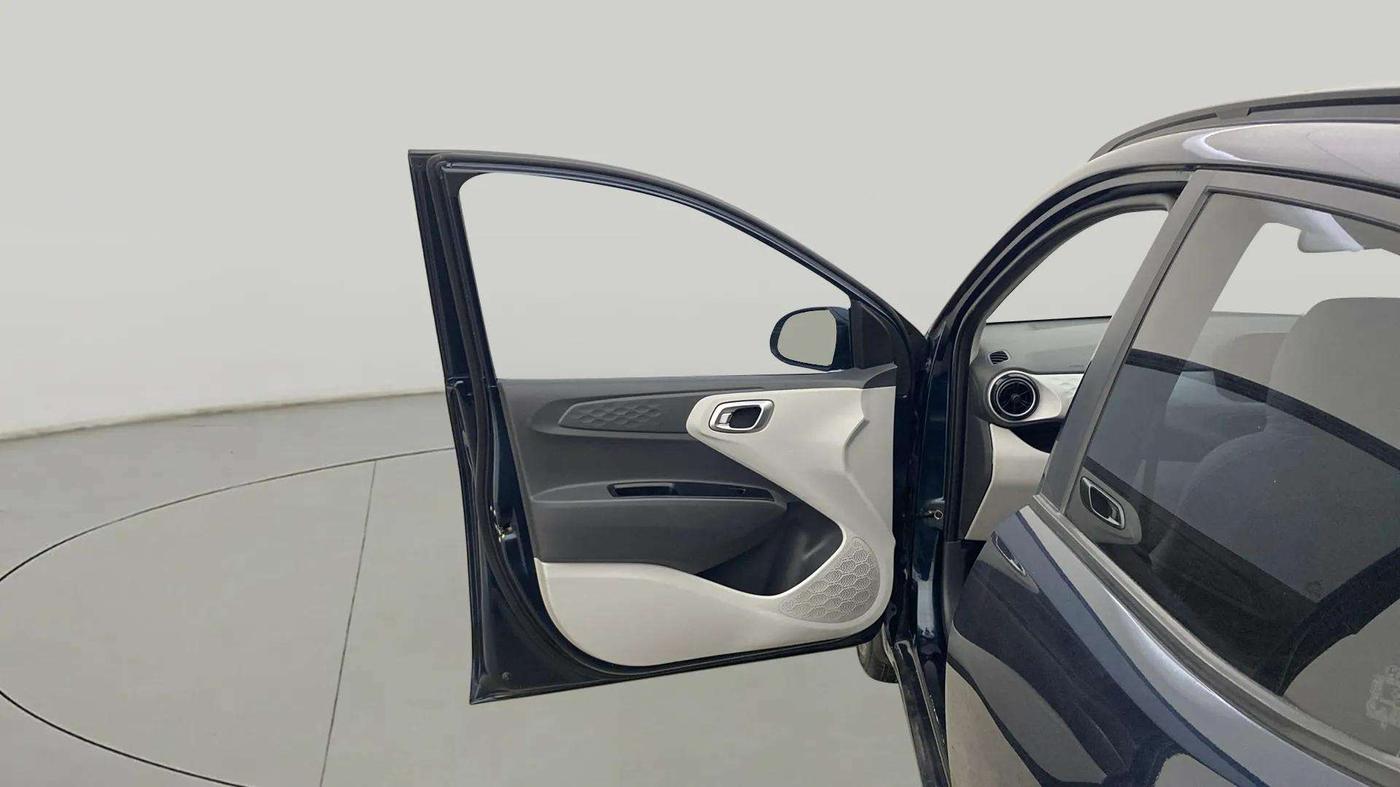 2022 Hyundai GRAND I10 NIOS SPORTZ 1.2 KAPPA VTVT CNG, CNG, Manual, 59,772 km, LHS Front Door