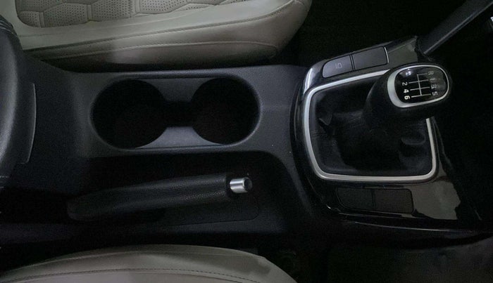 2019 KIA SELTOS HTX 1.5 PETROL, Petrol, Manual, 55,555 km, Gear Lever