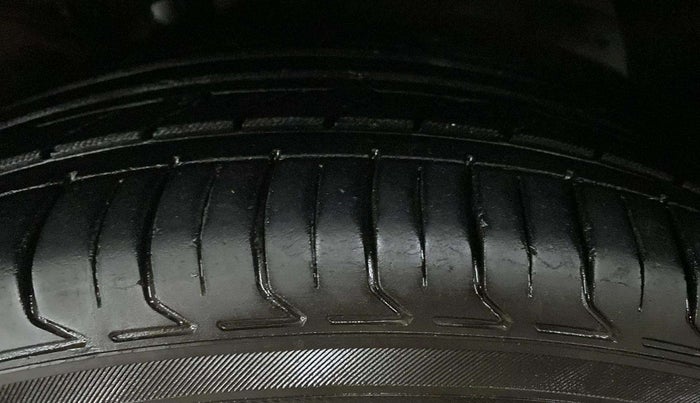 2019 KIA SELTOS HTX 1.5 PETROL, Petrol, Manual, 55,555 km, Left Rear Tyre Tread