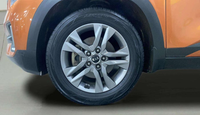 2019 KIA SELTOS HTX 1.5 PETROL, Petrol, Manual, 55,555 km, Left Front Wheel