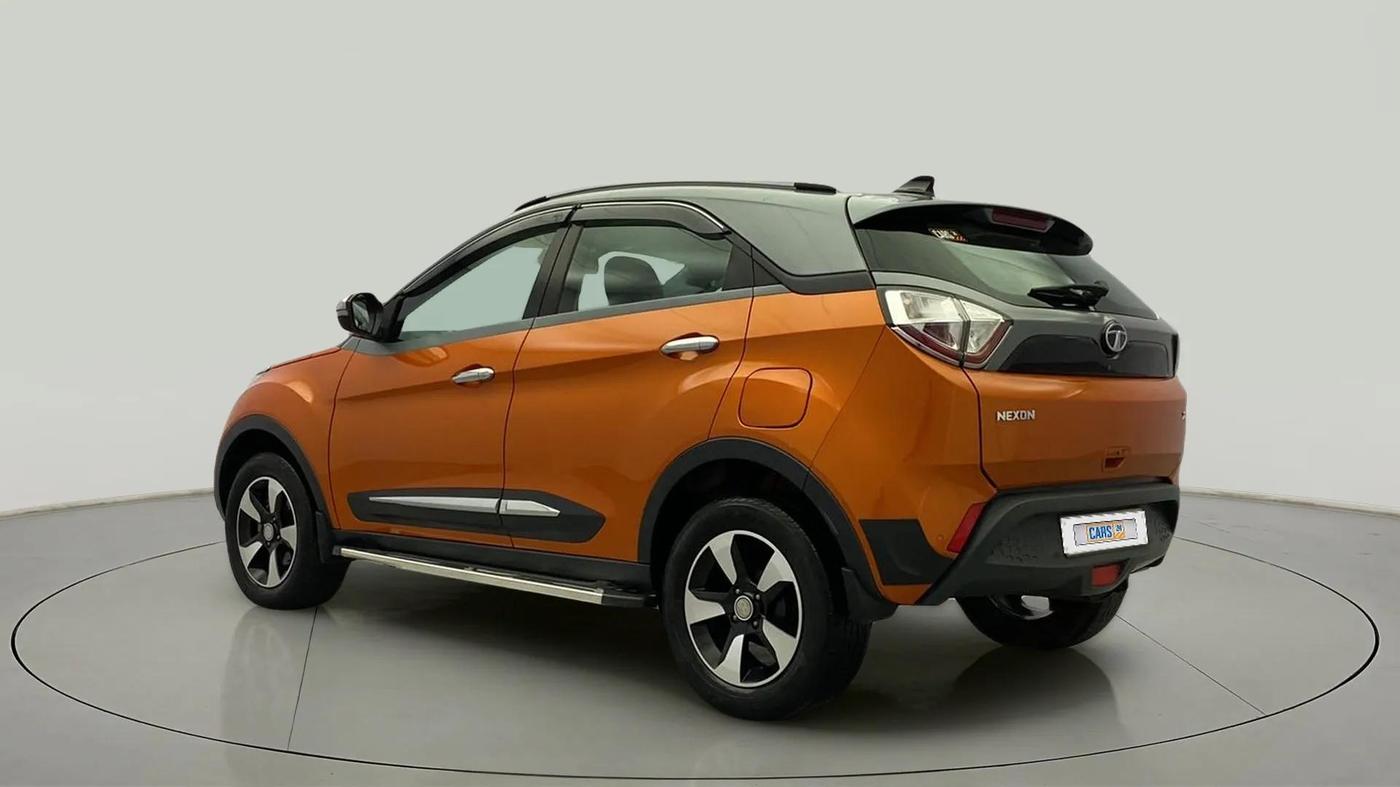 2018 Tata NEXON XZA PLUS PETROL DUAL TONE, Petrol, Automatic, 32,600 km, Left Back Diagonal