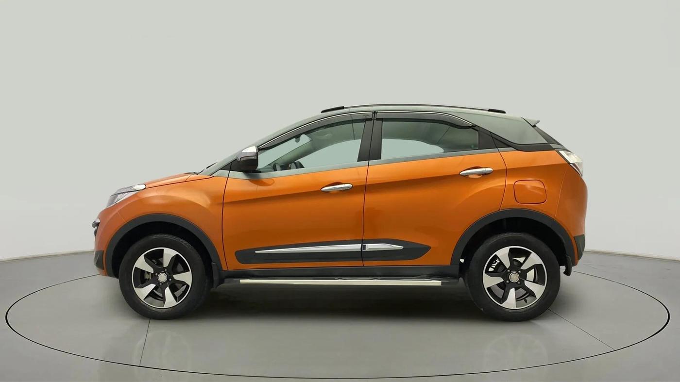 2018 Tata NEXON XZA PLUS PETROL DUAL TONE, Petrol, Automatic, 32,600 km, Left Side