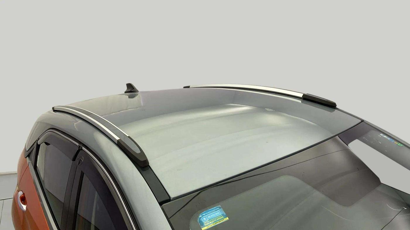 2018 Tata NEXON XZA PLUS PETROL DUAL TONE, Petrol, Automatic, 32,600 km, Roof