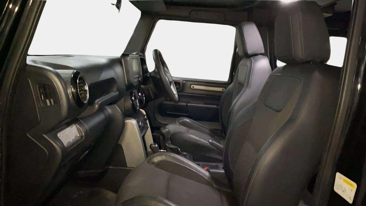 2021 Mahindra Thar LX PETROL HT 4WD AT, Petrol, Automatic, 15,523 km, Right Side Front Door Cabin