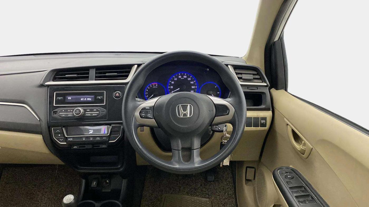 2016 Honda Amaze 1.2L I-VTEC S, Petrol, Manual, 63,005 km, Steering Wheel Close Up