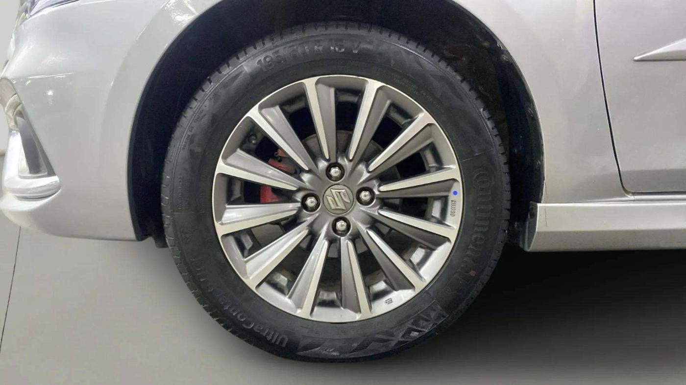 2020 Maruti Ciaz ALPHA  AT 1.5 SHVS PETROL, Petrol, Automatic, 63,047 km, Left Front Wheel