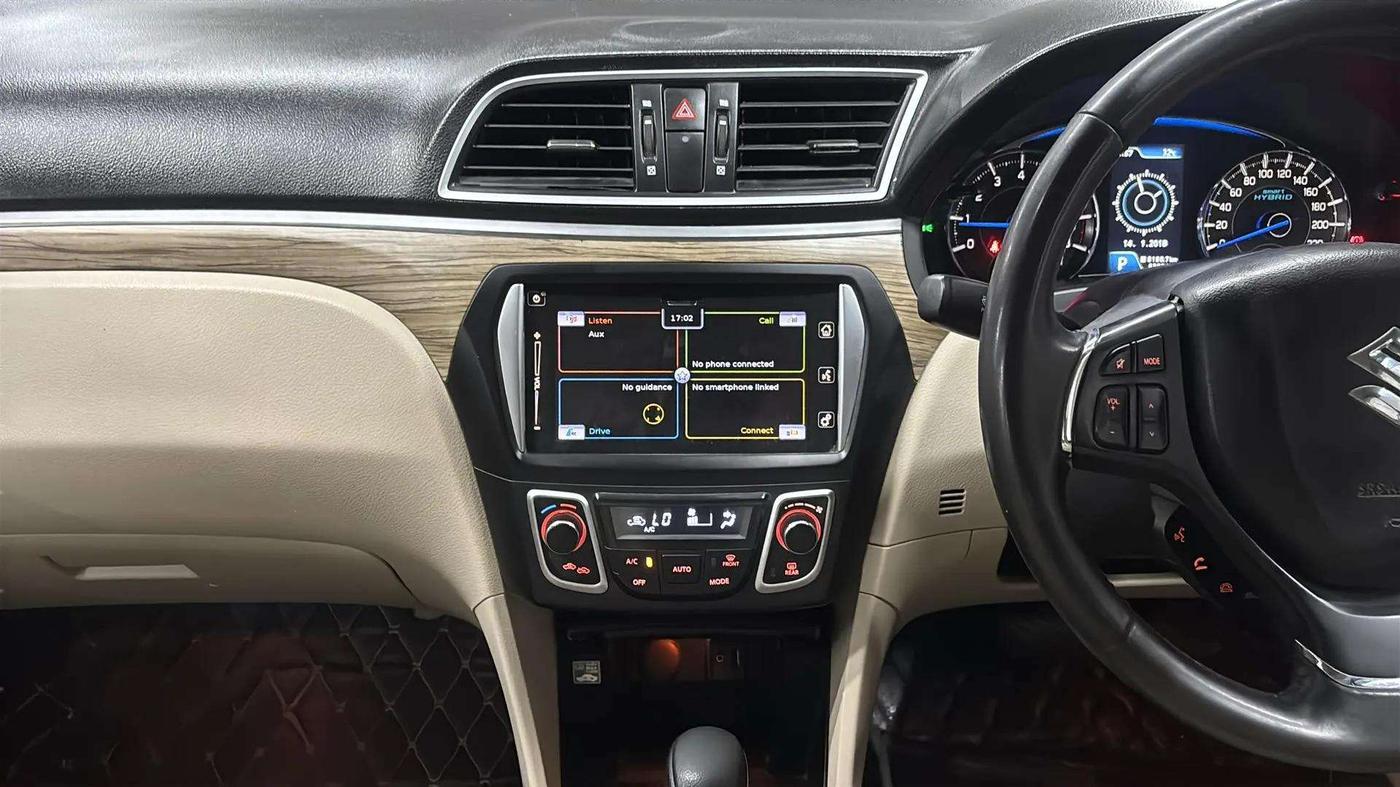 2020 Maruti Ciaz ALPHA  AT 1.5 SHVS PETROL, Petrol, Automatic, 63,047 km, Air Conditioner