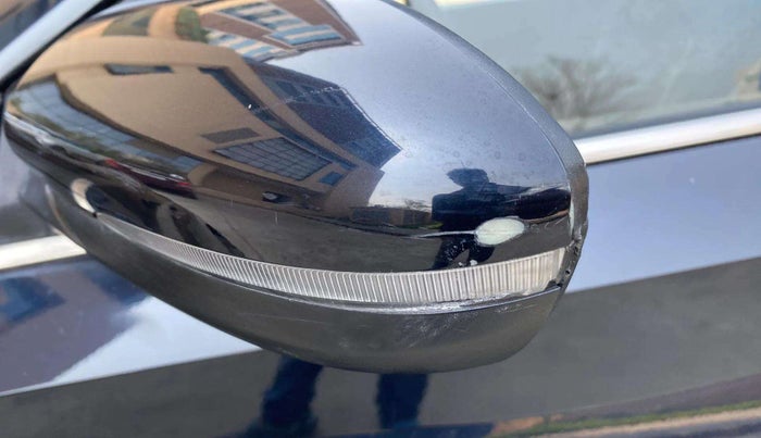 2023 Hyundai NEW I20 SPORTZ 1.2 IVT, Petrol, Automatic, 9,912 km, Left rear-view mirror - Cover has minor damage