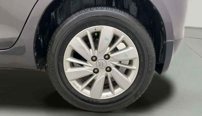 2015 Maruti Swift ZXI, Petrol, Manual, 60,619 km, Left Rear Wheel
