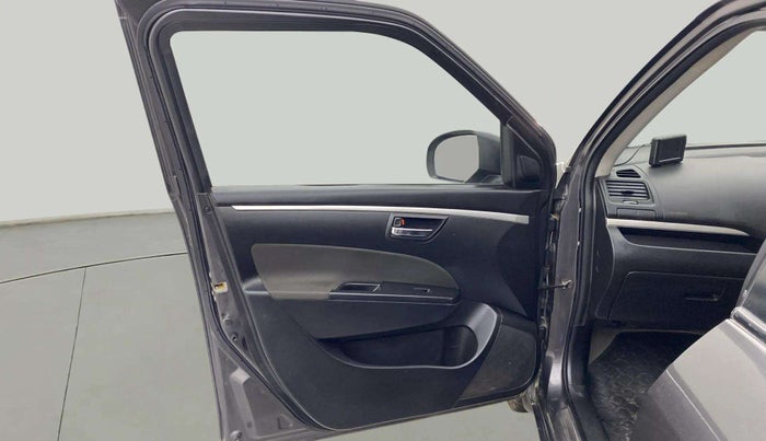 2015 Maruti Swift ZXI, Petrol, Manual, 60,619 km, LHS Front Door